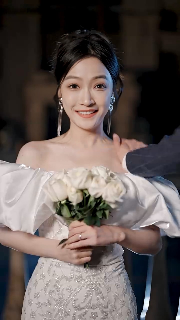 千金归来夫人她A爆全球